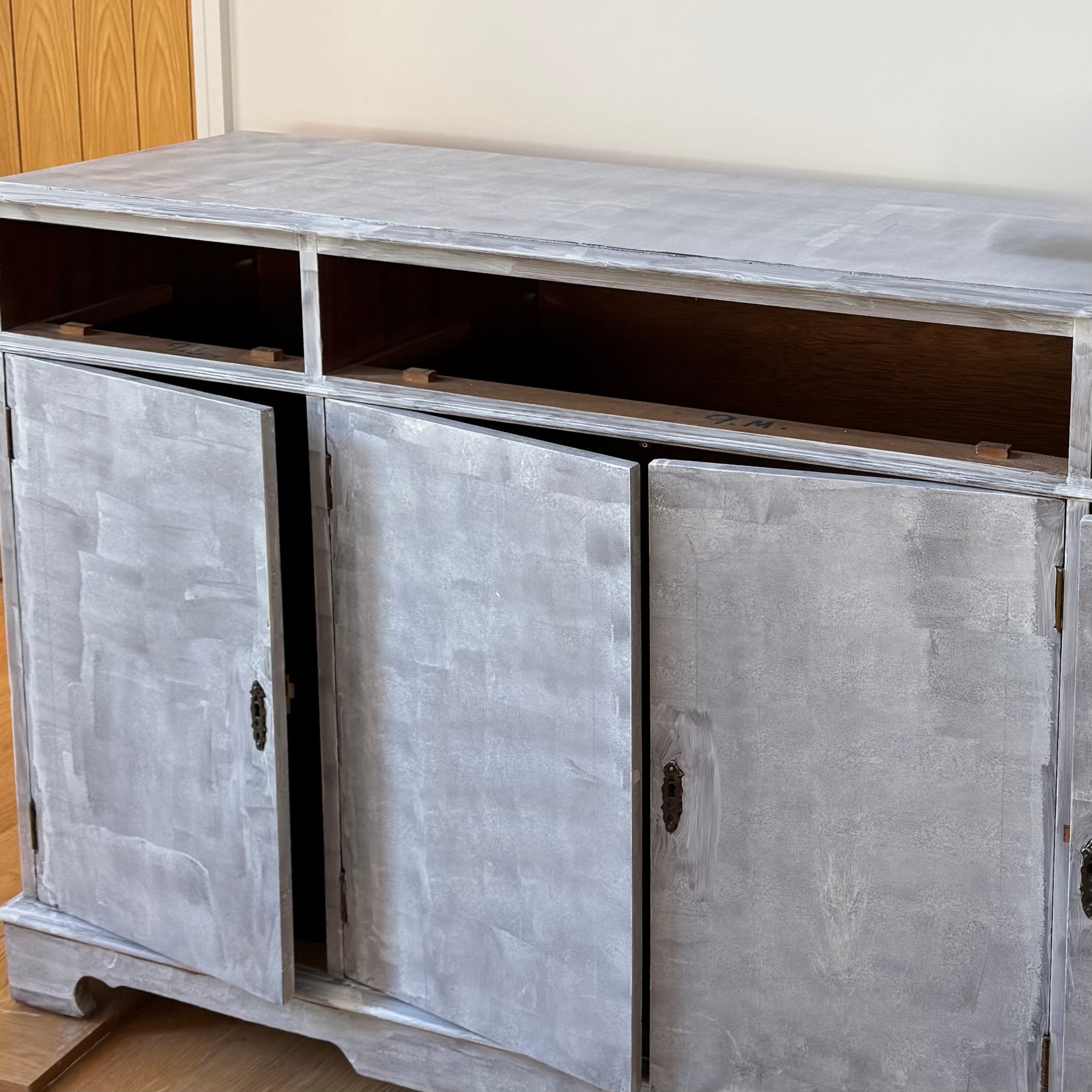 When Should You Use A Primer Before Painting Your Furniture?