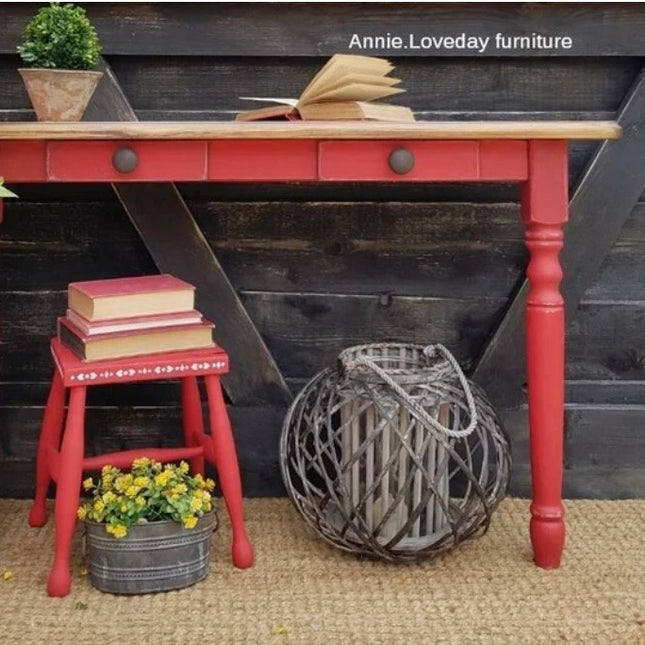 Dixie Belle HONKY TONK RED Chalk Mineral Paint