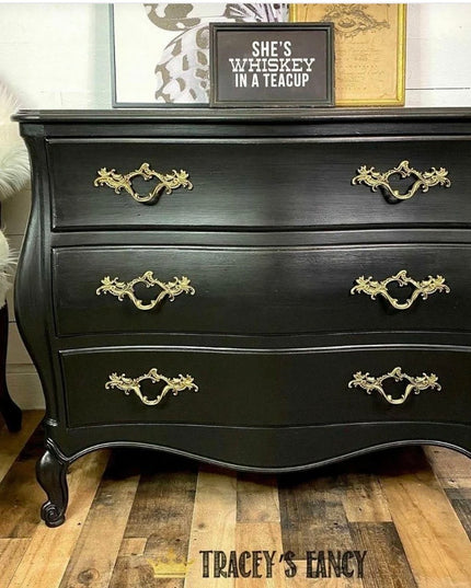 Dixie Belle CAVIAR Chalk Mineral Paint