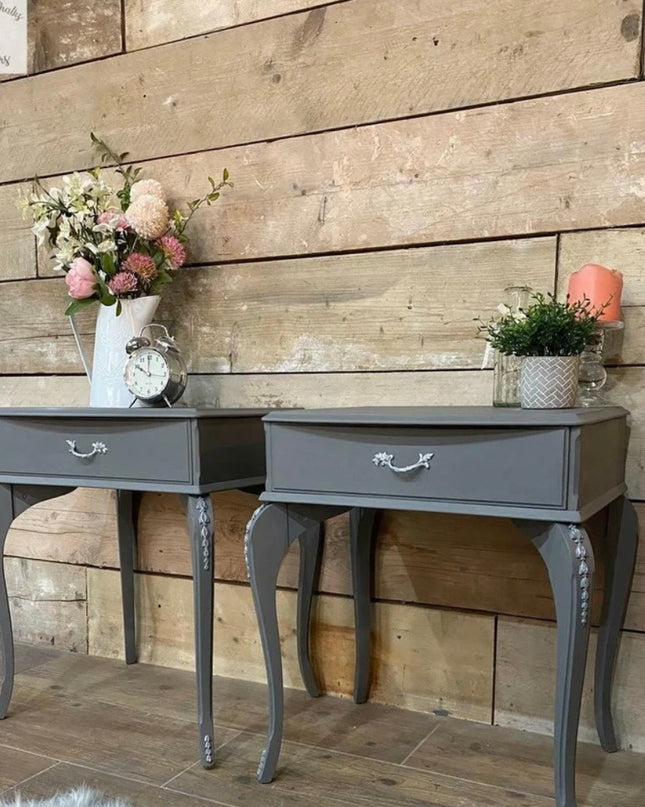 Dixie Belle HURRICANE GREY Chalk Mineral Paint