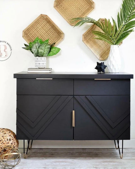 Dixie Belle CAVIAR Chalk Mineral Paint