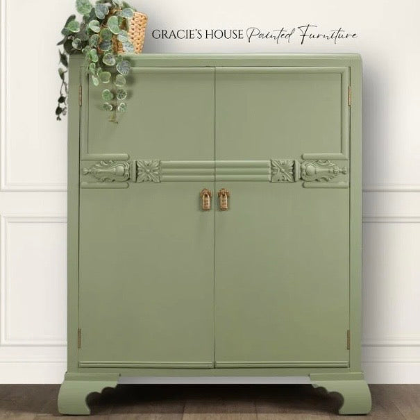 Dixie Belle WEEPING WILLOW Chalk Mineral Paint