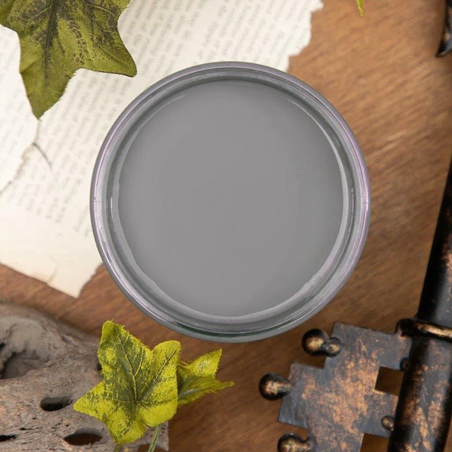 Dixie Belle HURRICANE GREY Chalk Mineral Paint