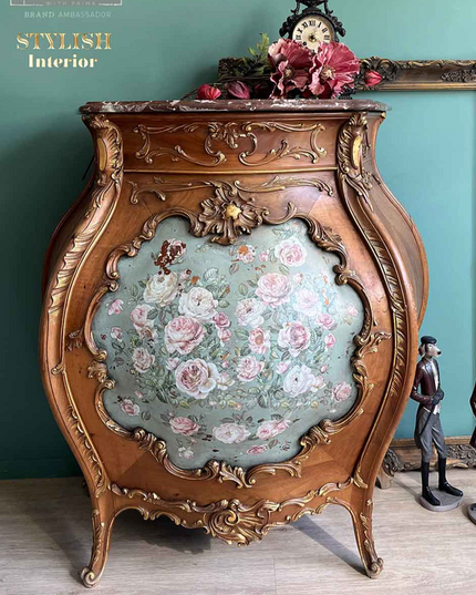 Decorative table with floral Redesign with Prima middy transfer Blush Blossoms