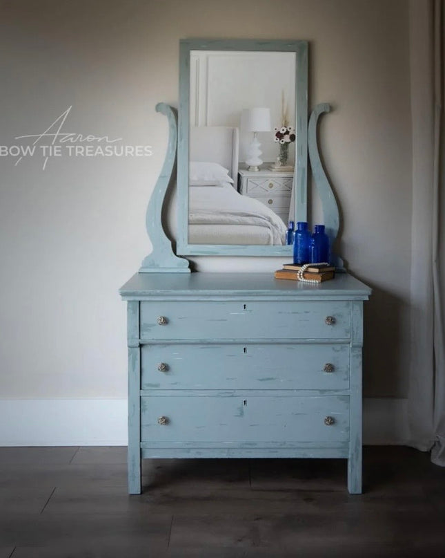 Dixie Belle SAVANNAH MIST Chalk Mineral Paint