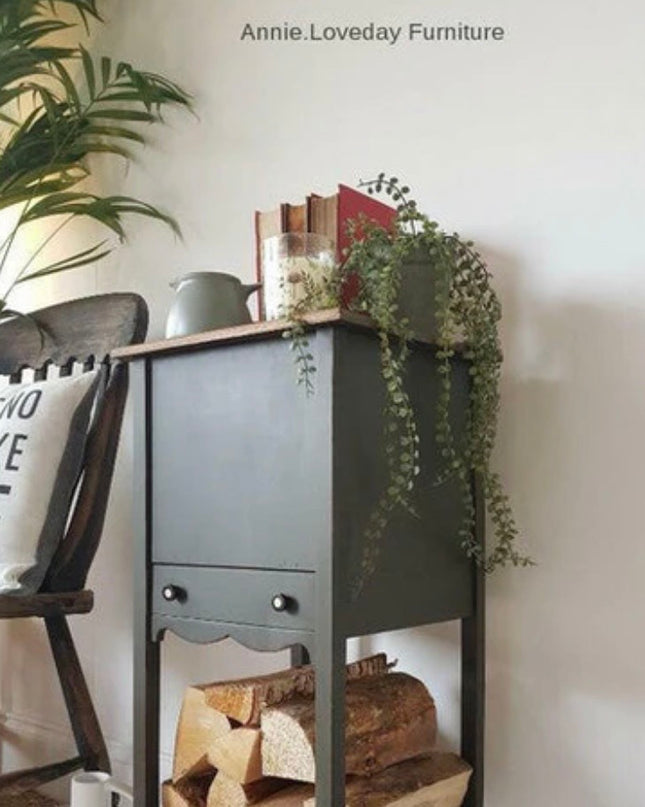 Dixie Belle COLLARD GREEN Chalk Mineral Paint