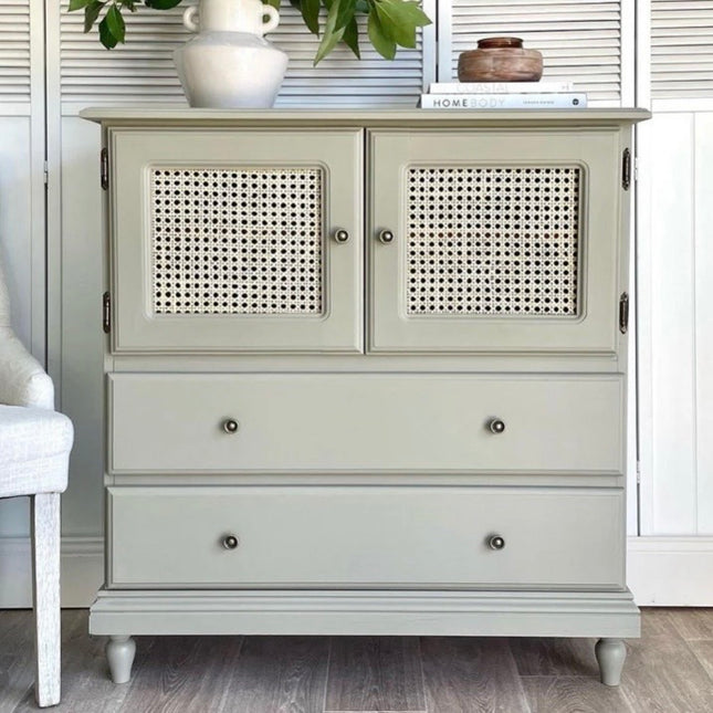 Dixie Belle DRIED SAGE Chalk Mineral Paint