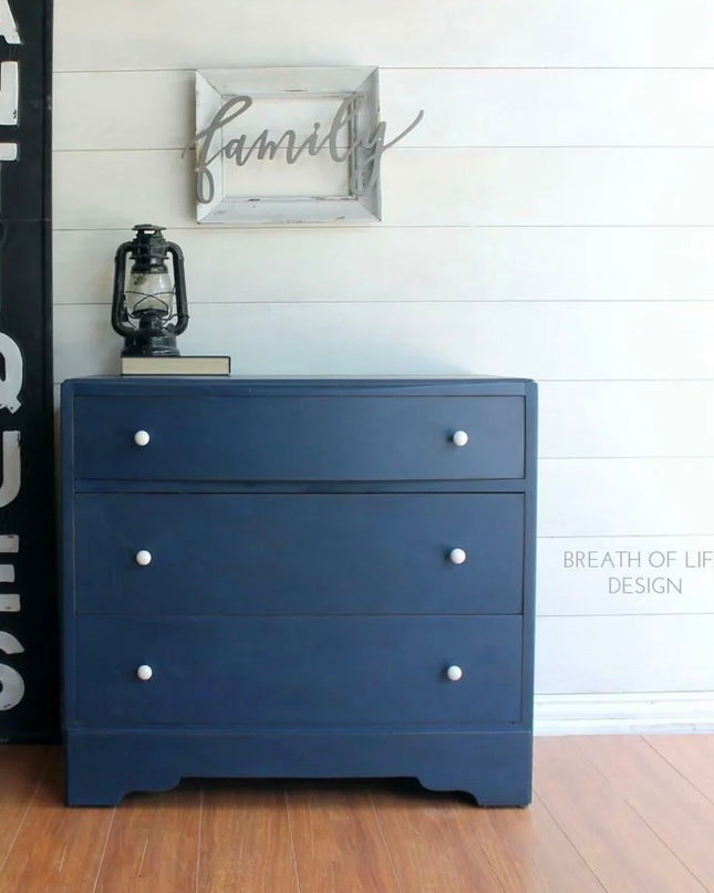 Dixie Belle BUNKER HILL BLUE Chalk Mineral Paint