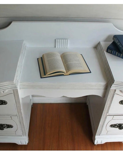 Dixie Belle Cotton Chalk Paint