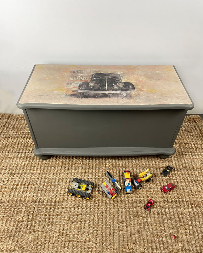Vintage Toy Box Car Design