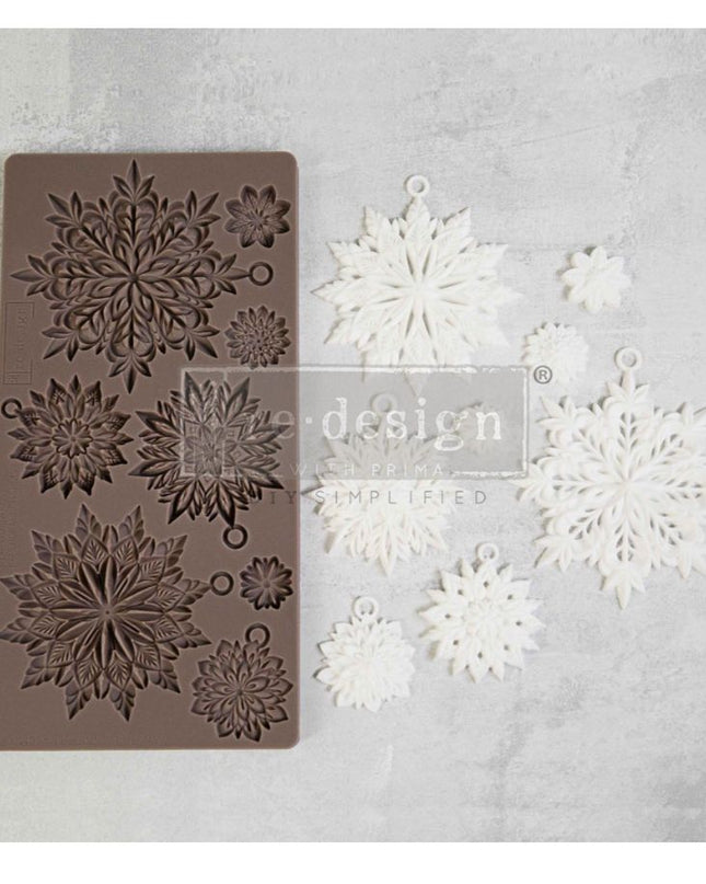 Papercraft Charms Mould 3