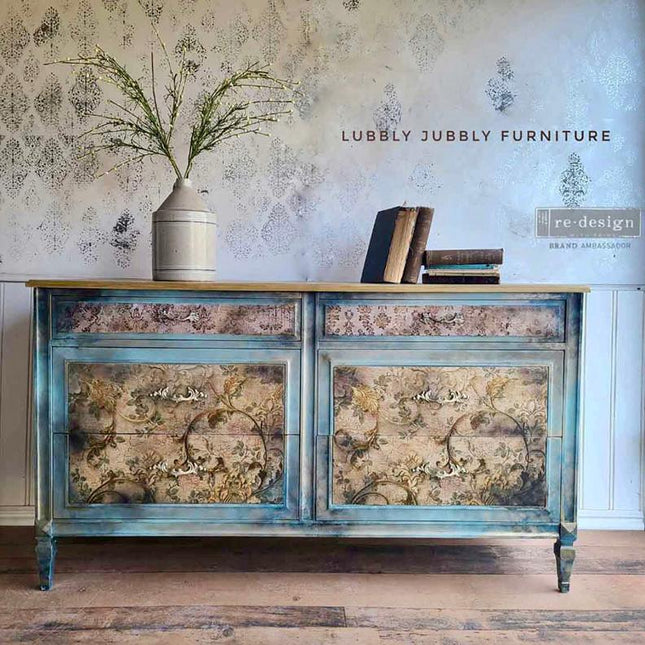 Redesign with Prima Chapelle Royale Tissue Paper