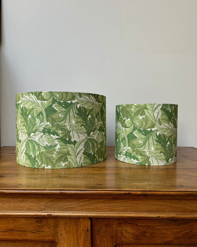 Arts and crafts style green leaf lampshade 2