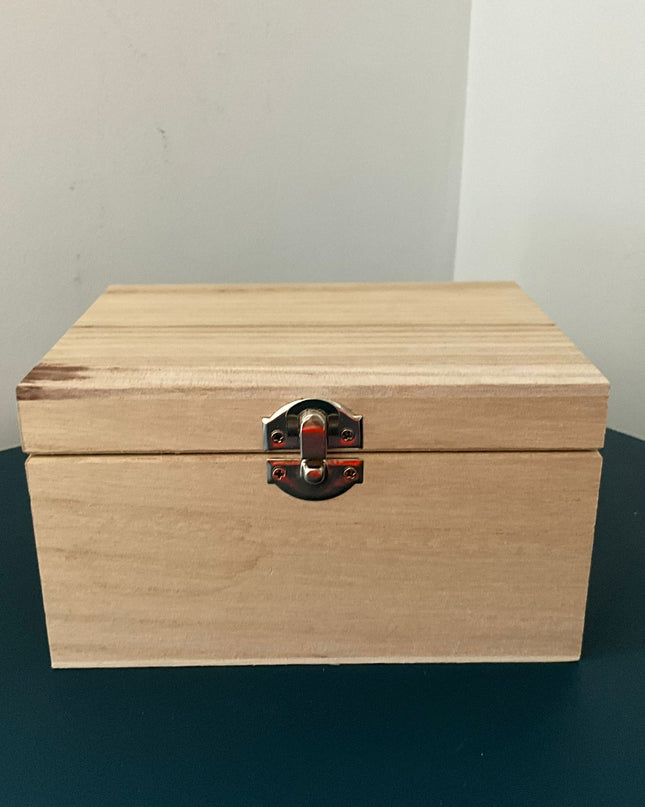 Small trinket box 2