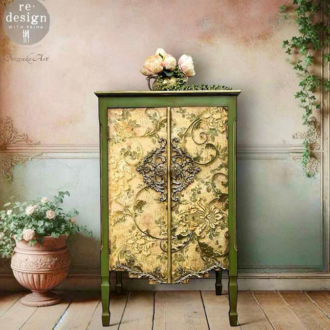 Redesign with Prima Chapelle Royale Tissue Paper