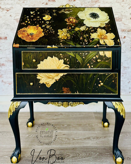Flowers Horizontal Mint By Michelle