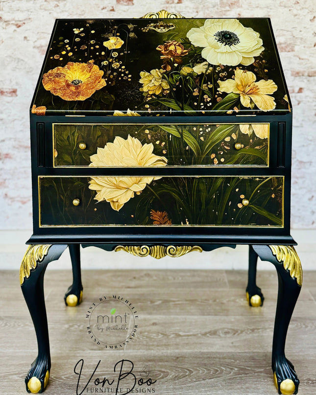 Flowers Horizontal Mint By Michelle