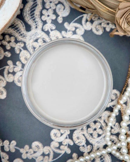 Dixie Belle FRENCH LINEN Chalk Mineral Paint
