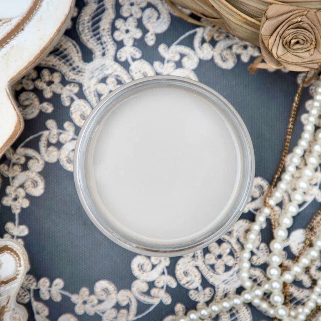 Dixie Belle FRENCH LINEN Chalk Mineral Paint
