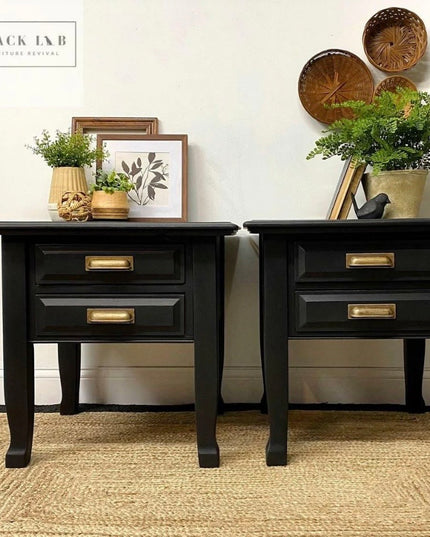 Dixie Belle CAVIAR Chalk Mineral Paint