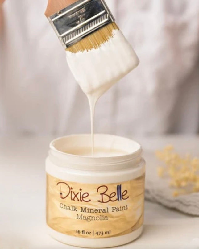 Dixie Belle MAGNOLIA Chalk Mineral Paint
