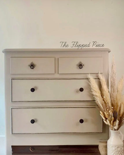Dixie Belle FRENCH LINEN Chalk Mineral Paint