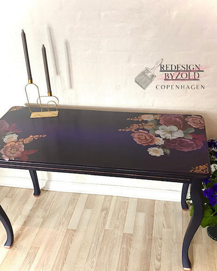 Dixie Belle Aubergine Purple Chalk Mineral Paint