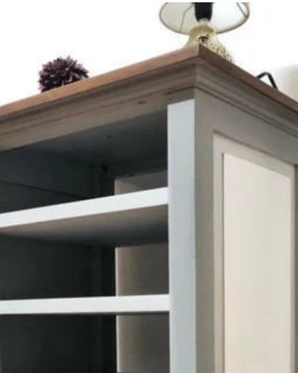 Dixie Belle MANATEE GREY Chalk Mineral Paint