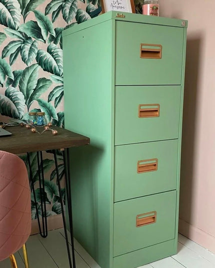 Dixie Belle MINT JULEP Chalk Mineral Paint