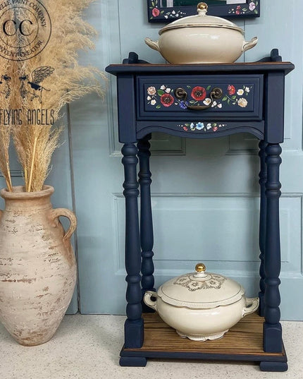 Dixie Belle BUNKER HILL BLUE Chalk Mineral Paint