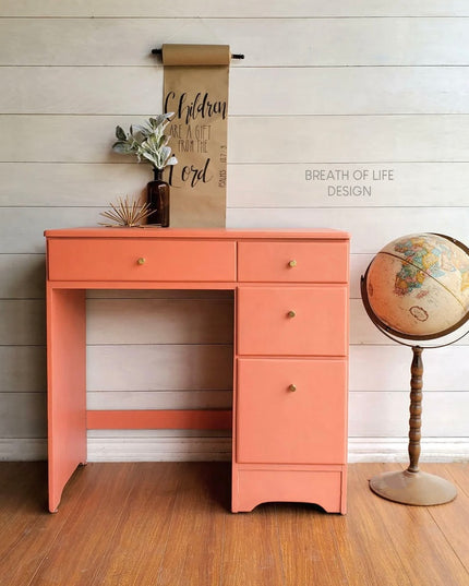 Dixie Belle FLAMINGO Chalk Mineral Paint